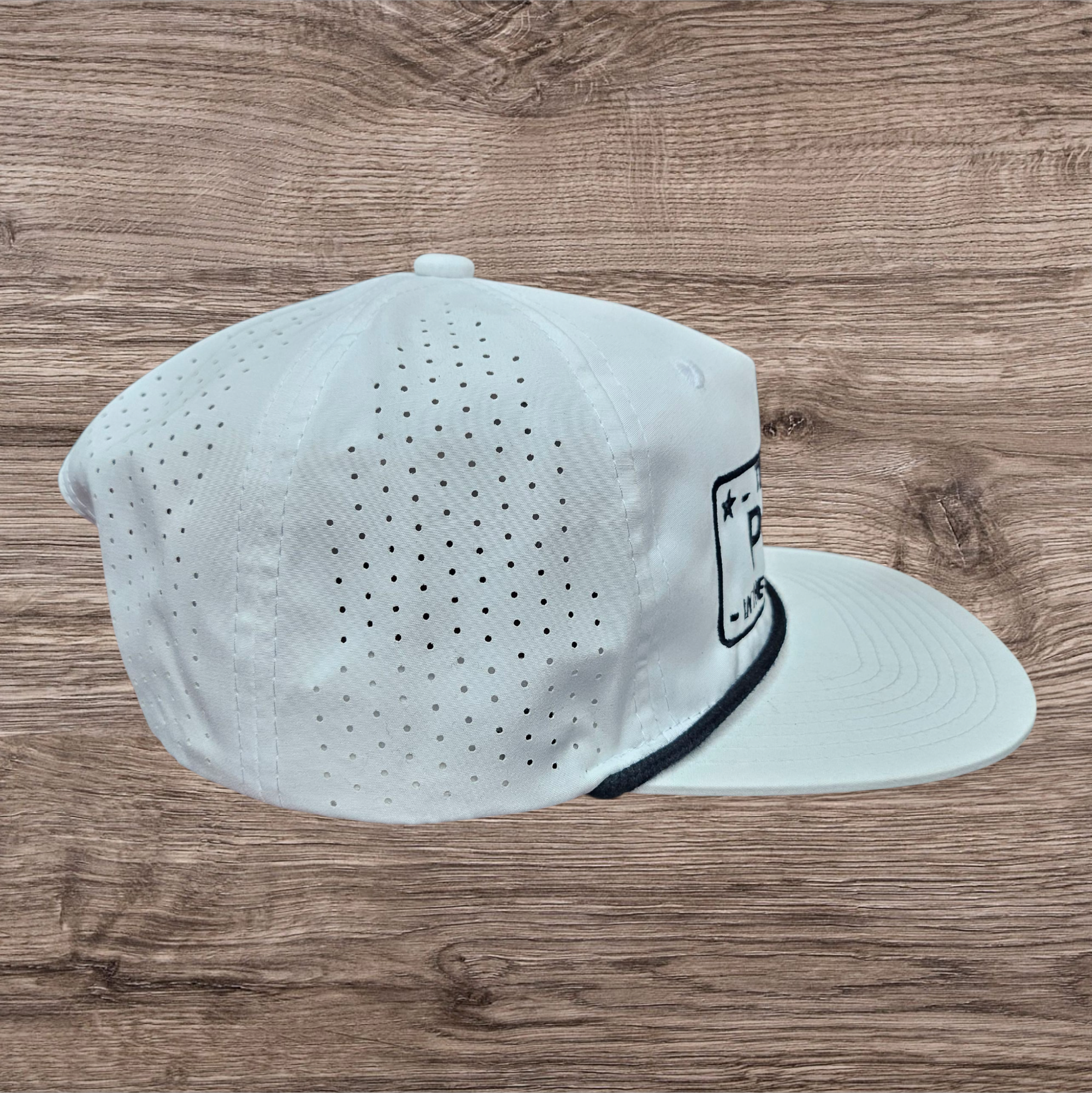 WHITE TIRANDO PALO CAP